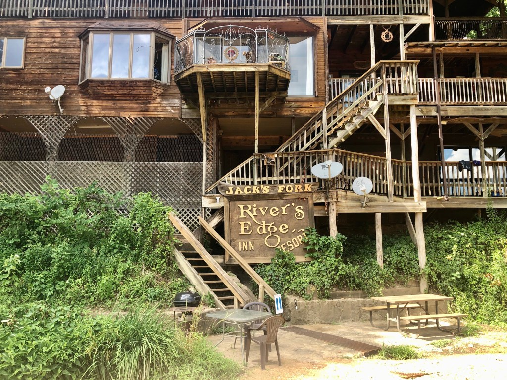 Adventures in Southern Missouri:&nbsp;Eminence