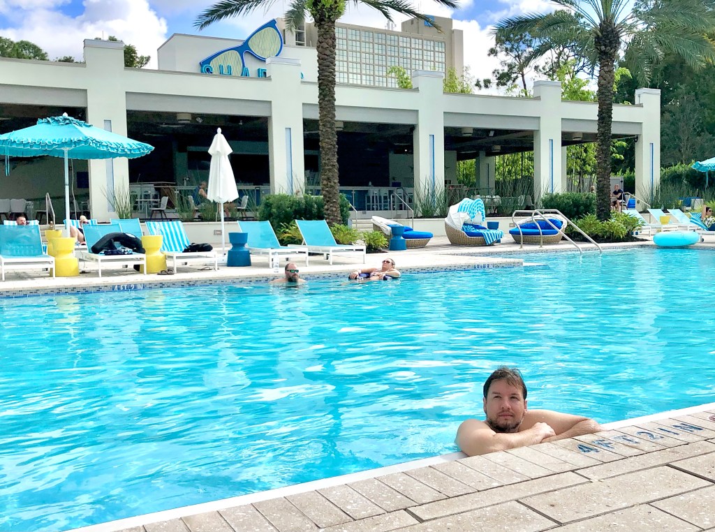 Comparing FOUR Hotels in Orlando,&nbsp;FL